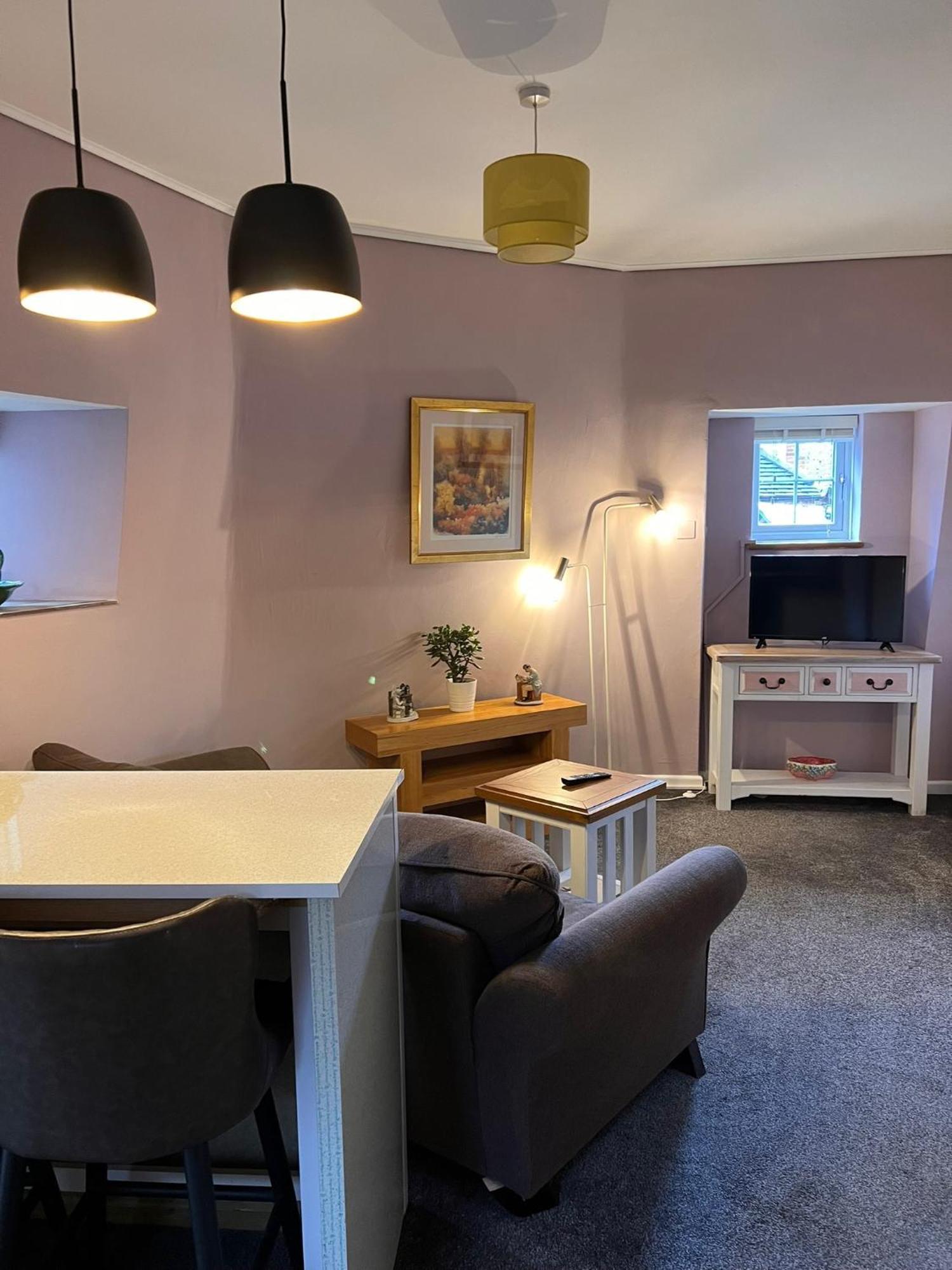 Hunston Mill Self Catering Dog Stay For Free Chichester Exteriör bild