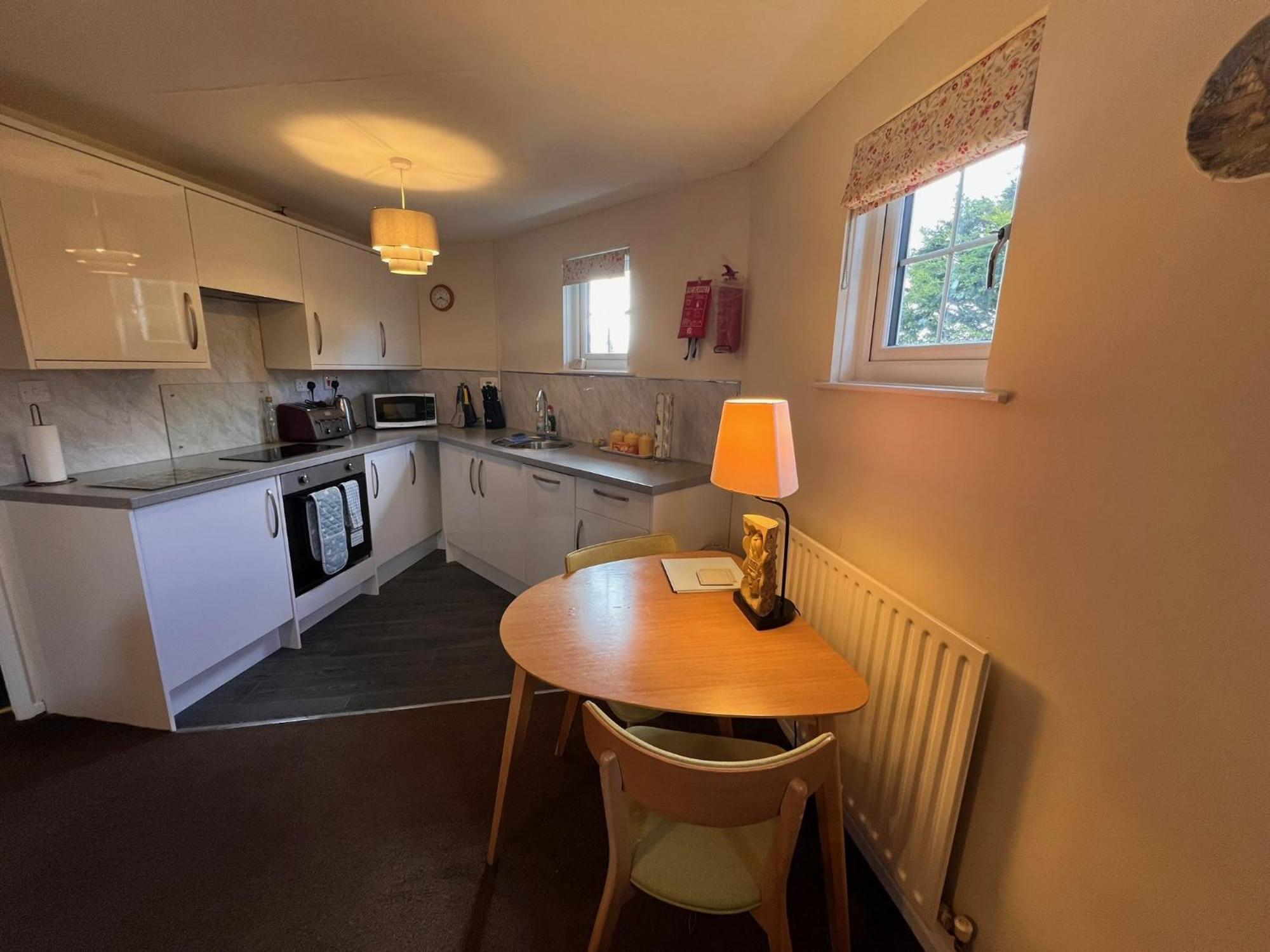 Hunston Mill Self Catering Dog Stay For Free Chichester Exteriör bild