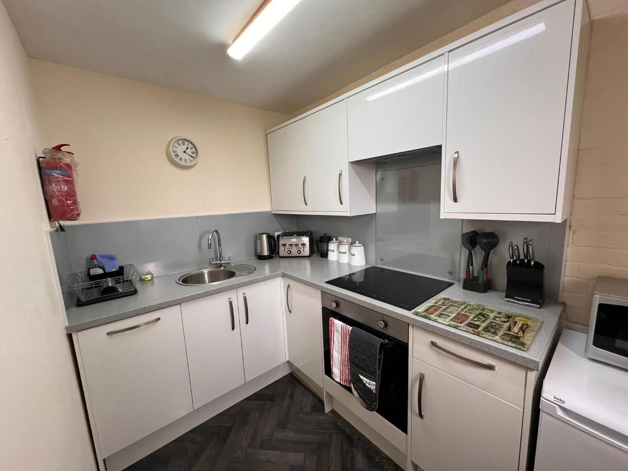 Hunston Mill Self Catering Dog Stay For Free Chichester Exteriör bild